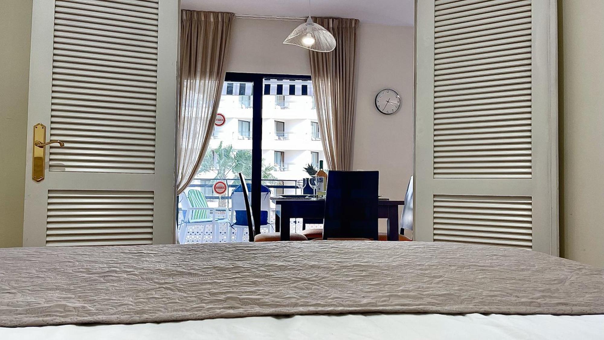 Beachfront 1Br Apartment In Center Of Marbella! Exterior foto
